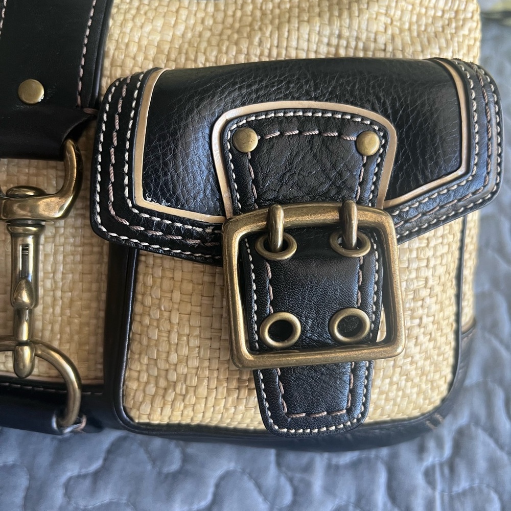 Coach legacy Leather and Straw Shoulder Bag - Picture 13 of 16
